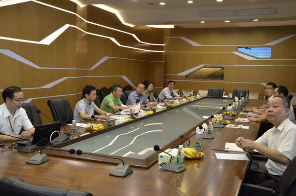 質(zhì)量管理專家領(lǐng)導(dǎo)蒞臨我司指導(dǎo)工作