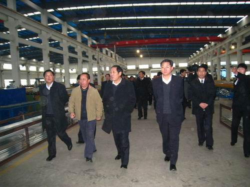 3.15活動(dòng)期間，江蘇省委組織部、徐州市政協(xié)領(lǐng)導(dǎo)分別到我司參觀、考察