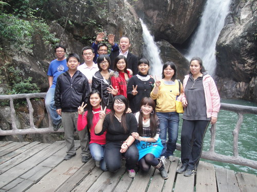 仙蹤大瀑布，靈氣白水寨之游