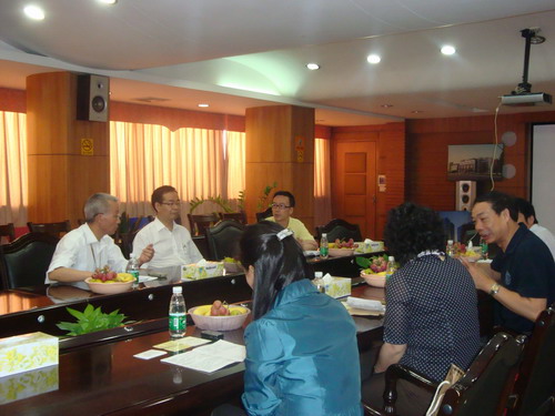 佛山市科技局領(lǐng)導(dǎo)到我公司考察