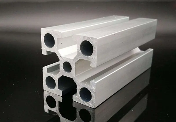 廠家(ch見n)在加工鋁材時R渧注意什麼?