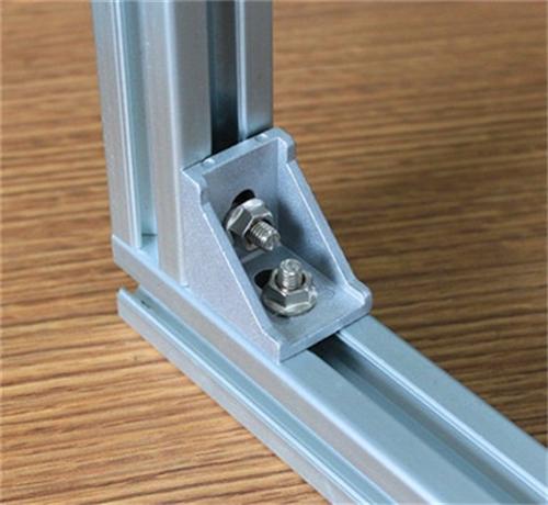 工業鋁型材的配件都分別有哪些?廠家(ch見n)供R